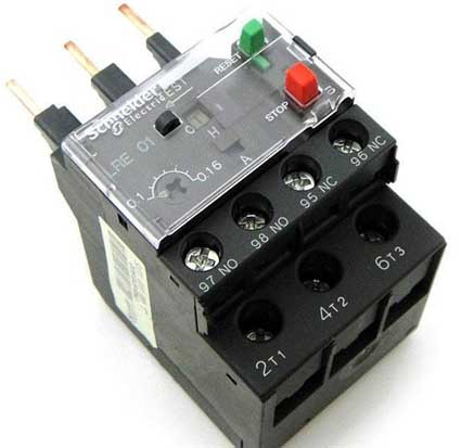 Thermal relay motor protector