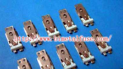 Miniature temperature control switch Internal assembly structure