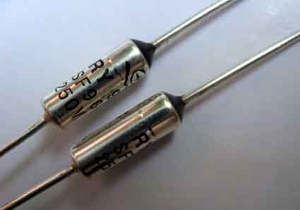 Axial thermal fuse DF72S