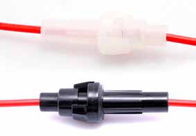 Lead fuse holder for overcurrent protection