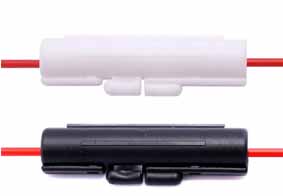 Lead terminal fuse holder