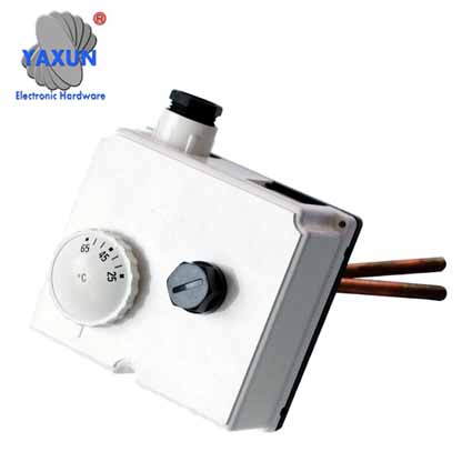 ADJUSTABLE THERMOSTAT WITH A CONTACT SENSOR