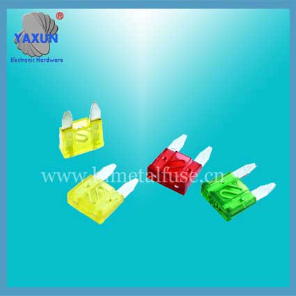 Vehicle 15 amp Audio Medium Fuses Replacement